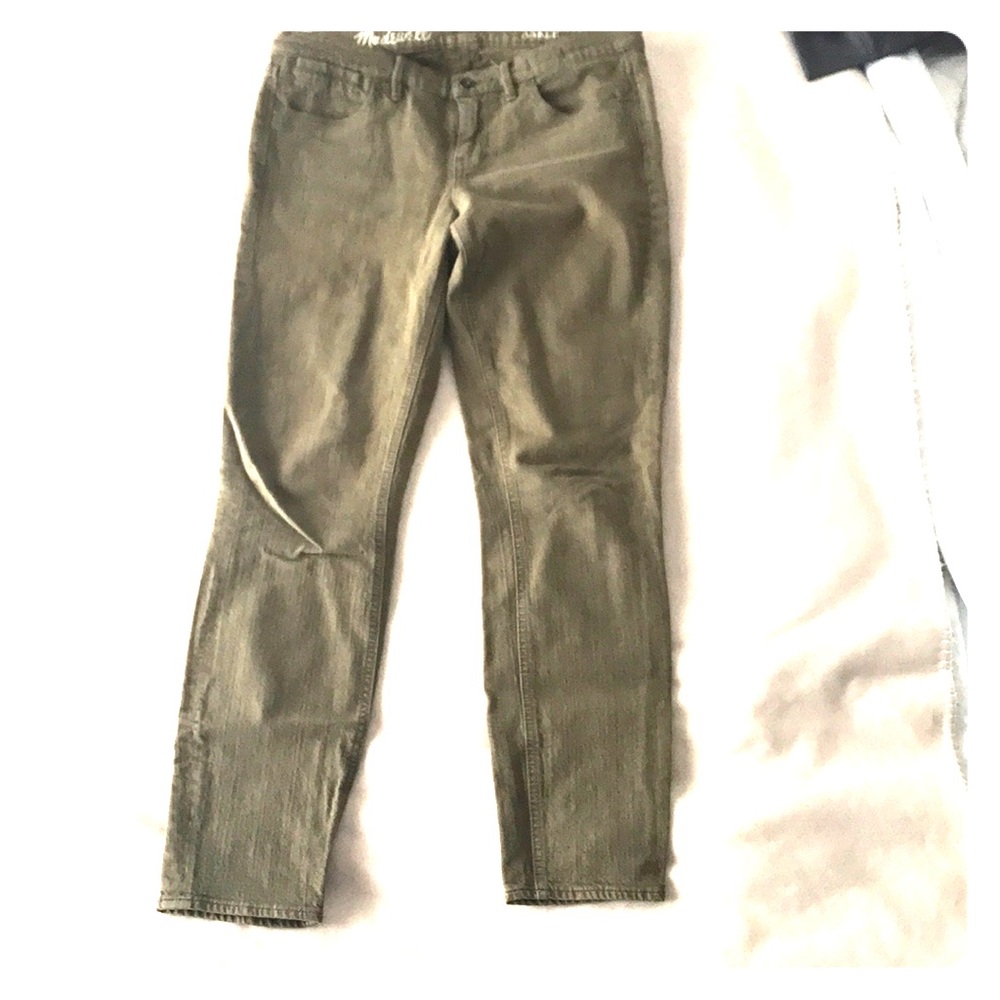 Madewell jeans Olive color size 28